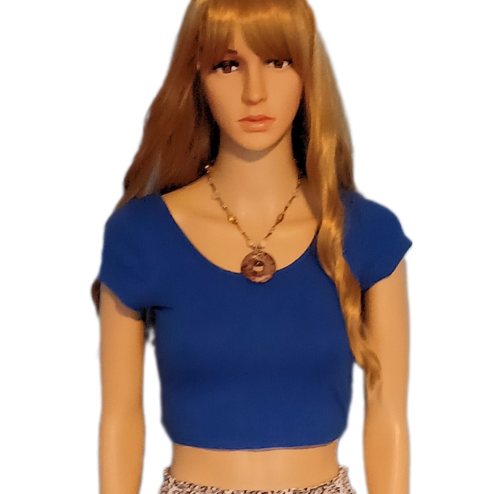 💙Imagination S/M 2 blue cotton blend crop tops